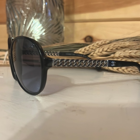 Chanel Sunglasses - Picture 3 of 6